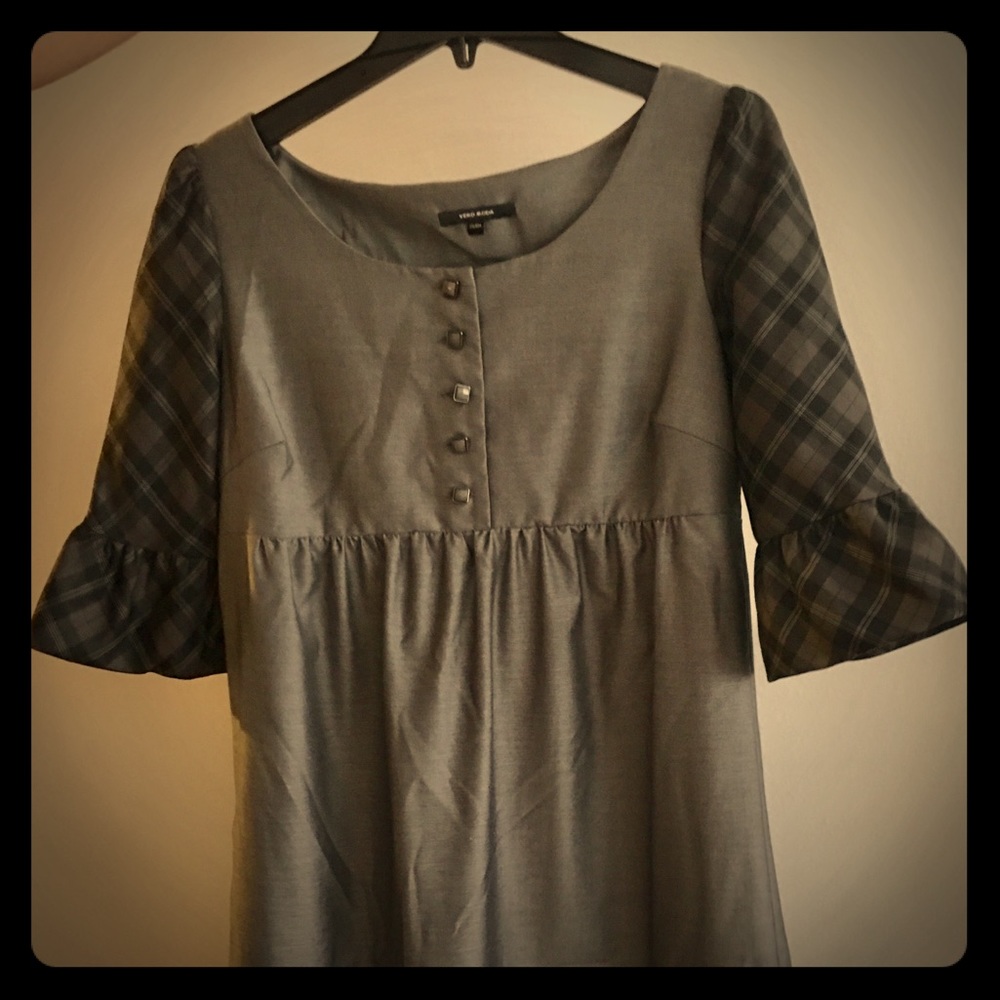 Gown dress